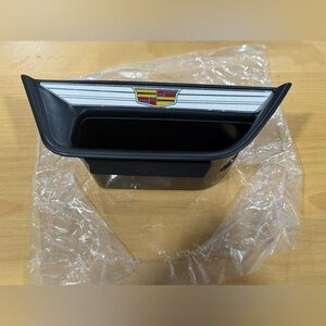 2pcs Front Side Door Armrest Storage Box Holder Fit for Cadillac XT5 2017-2020